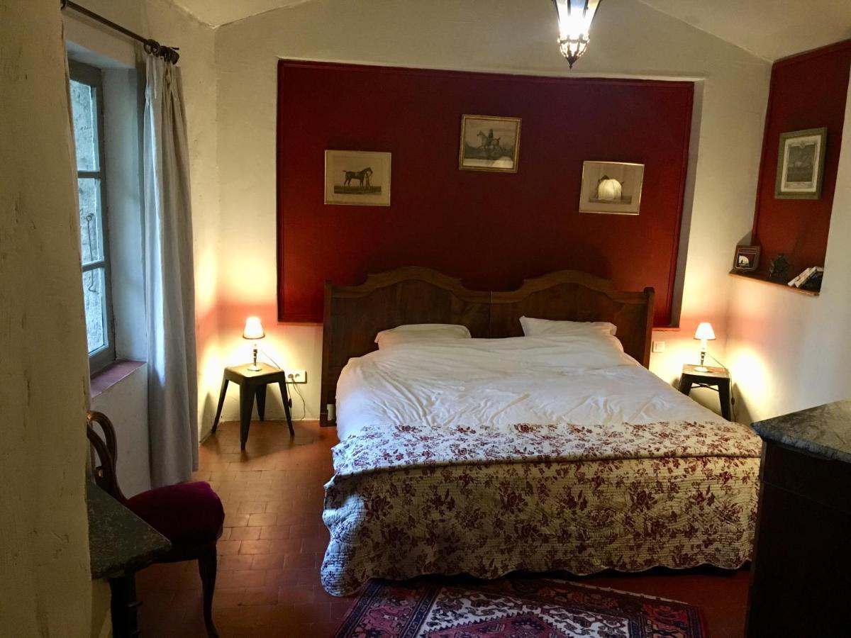 Campagne Baudeloup Bed & Breakfast ลีล-ซูร์-ลา-ซอร์ก ภายนอก รูปภาพ