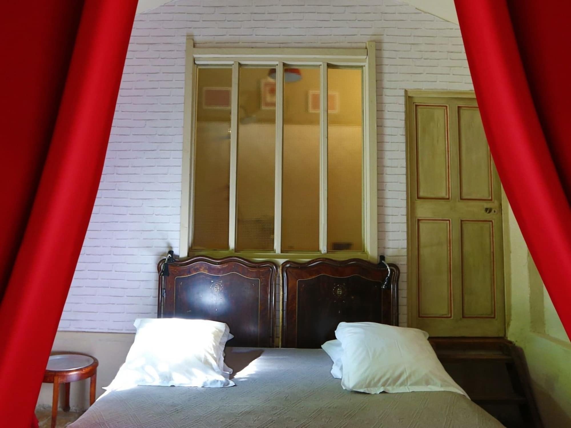 Campagne Baudeloup Bed & Breakfast ลีล-ซูร์-ลา-ซอร์ก ภายนอก รูปภาพ
